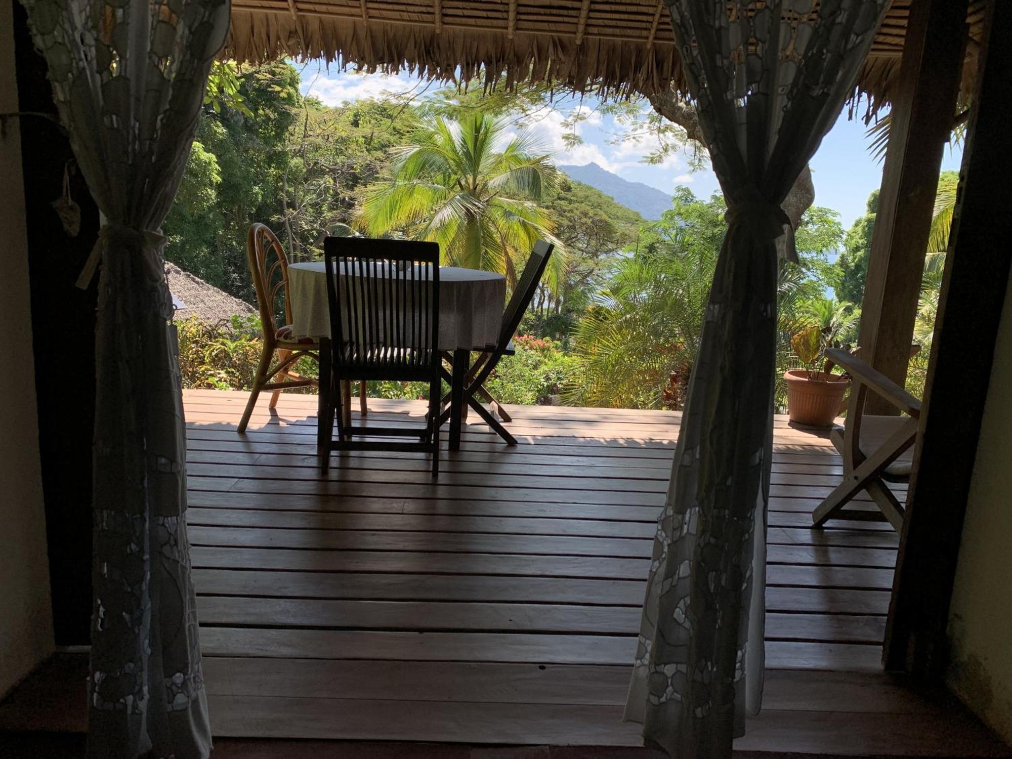 Les Jardins D'Ankify Bed & Breakfast Andimaka Bagian luar foto