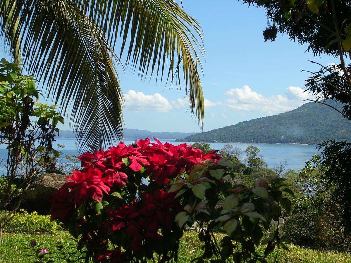 Les Jardins D'Ankify Bed & Breakfast Andimaka Bagian luar foto