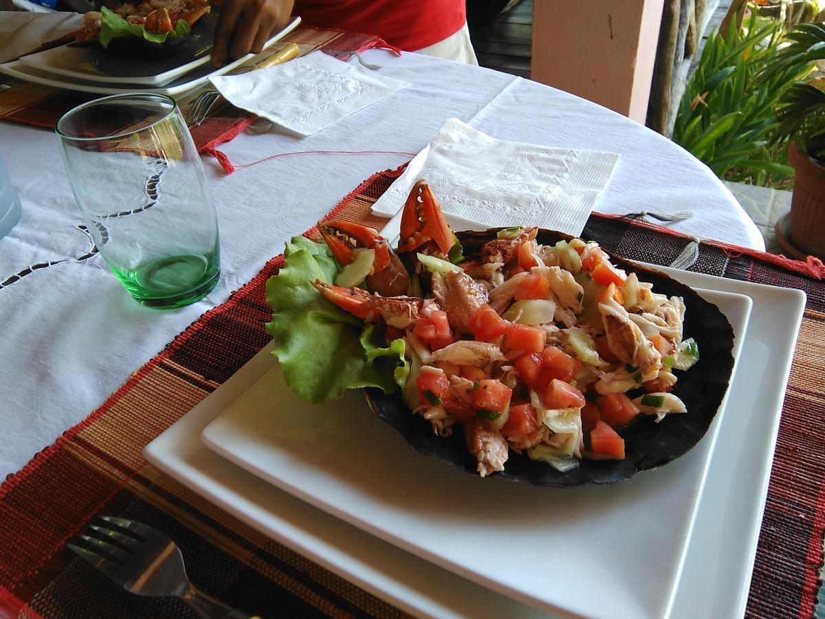 Les Jardins D'Ankify Bed & Breakfast Andimaka Bagian luar foto